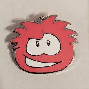 Disney Pin Trading Club Penguin Pink Puffle Collection Pin